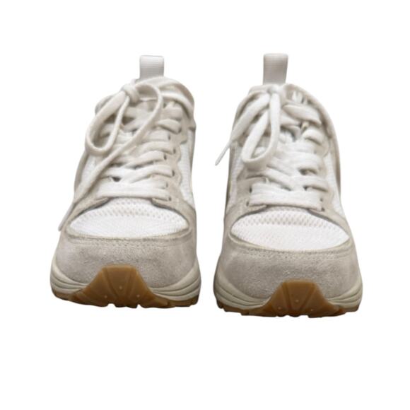 Veja Venturi Sneakers - Picture 7 of 11